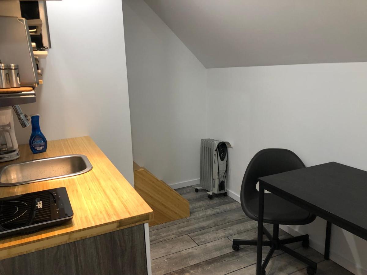 Well Equipped Studio For Non-Smoking Guests Only Citq Зo9467 Longueuil Extérieur photo